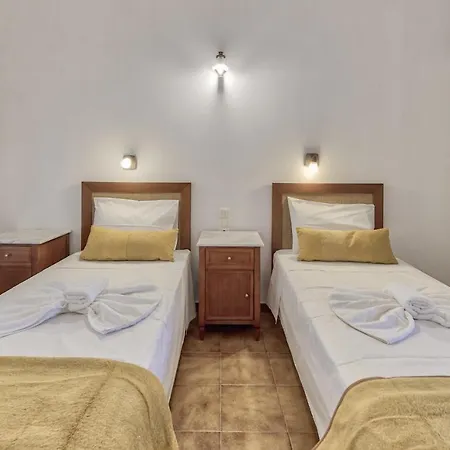 Nicole Aparthotel Laganas