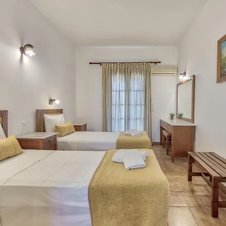 Aparthotel Nicole *